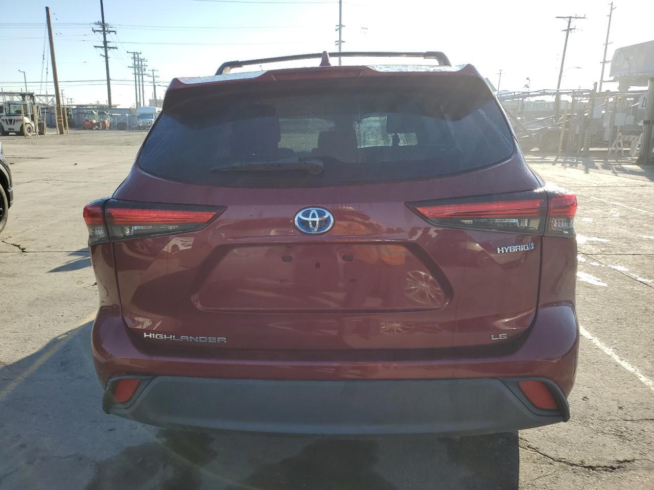 2021 Toyota Highlander Hybrid Le - Фото 6