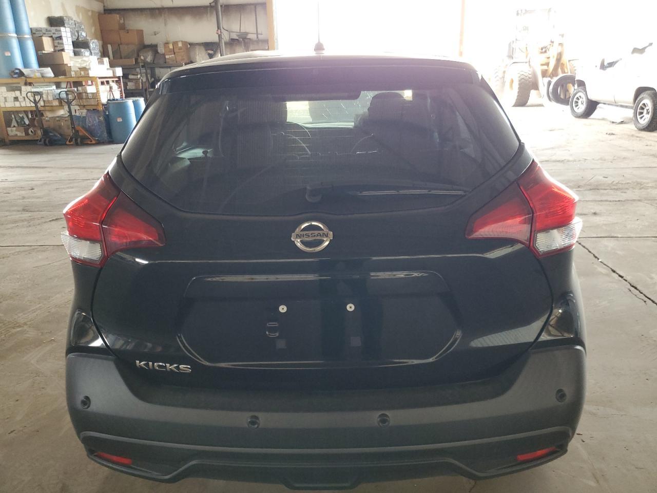 2020 Nissan Kicks S - Image 6