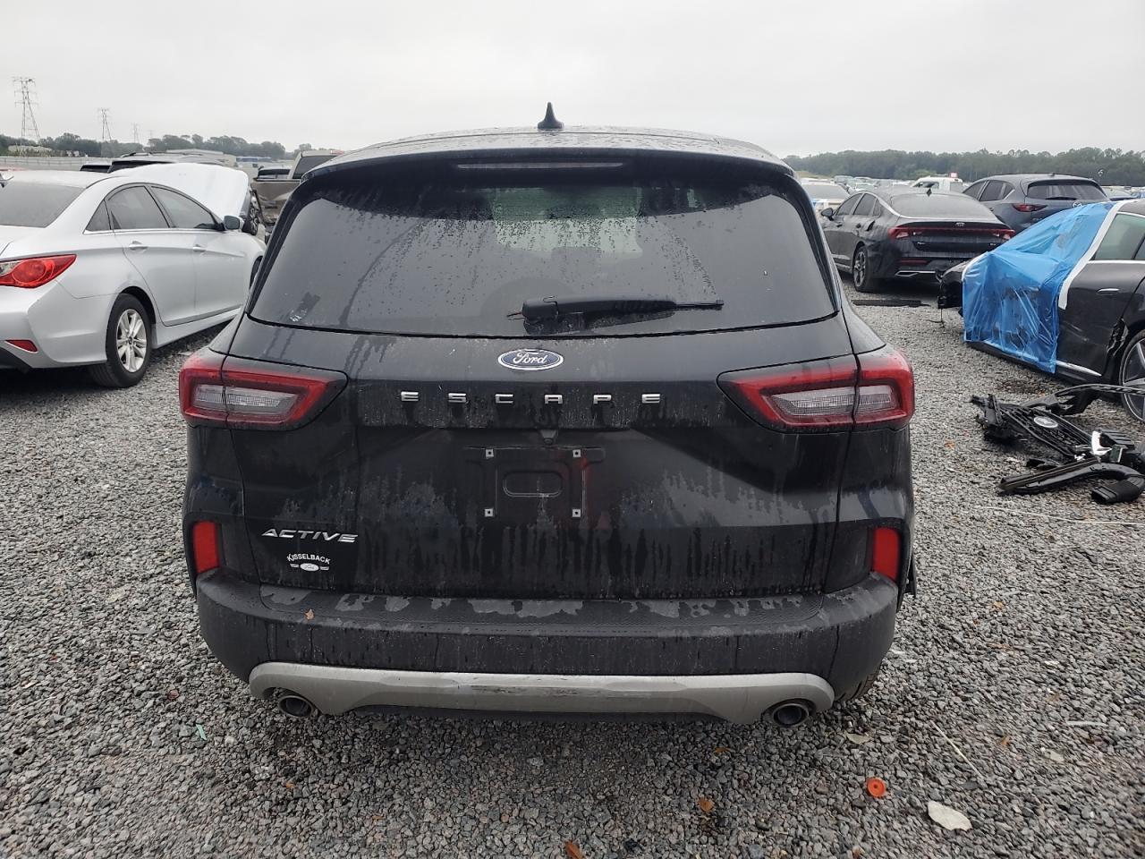 2025 Ford Escape Active - Image 6