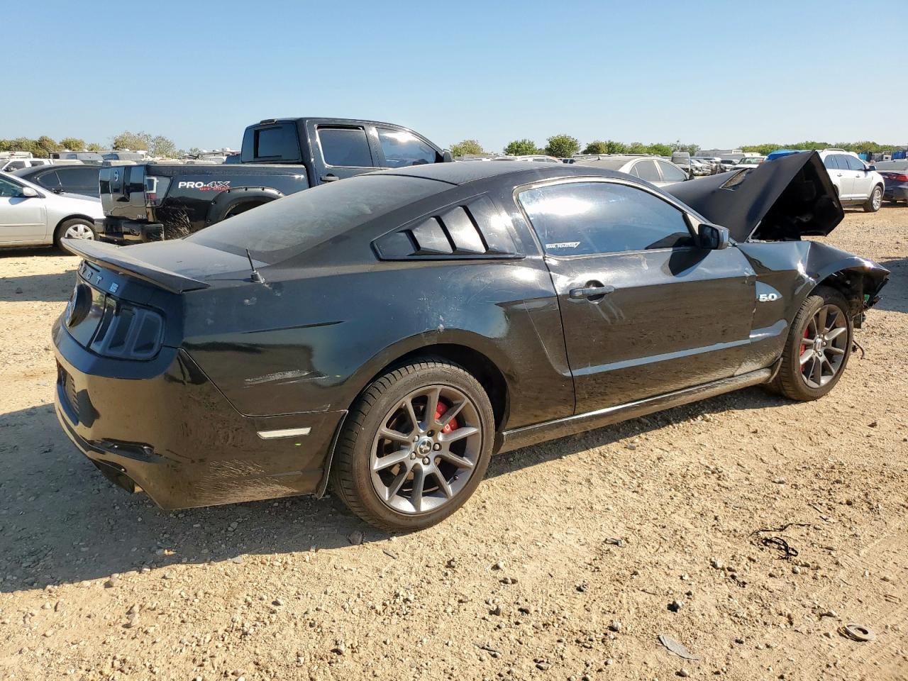 2013 Ford Mustang Gt - Фото 3