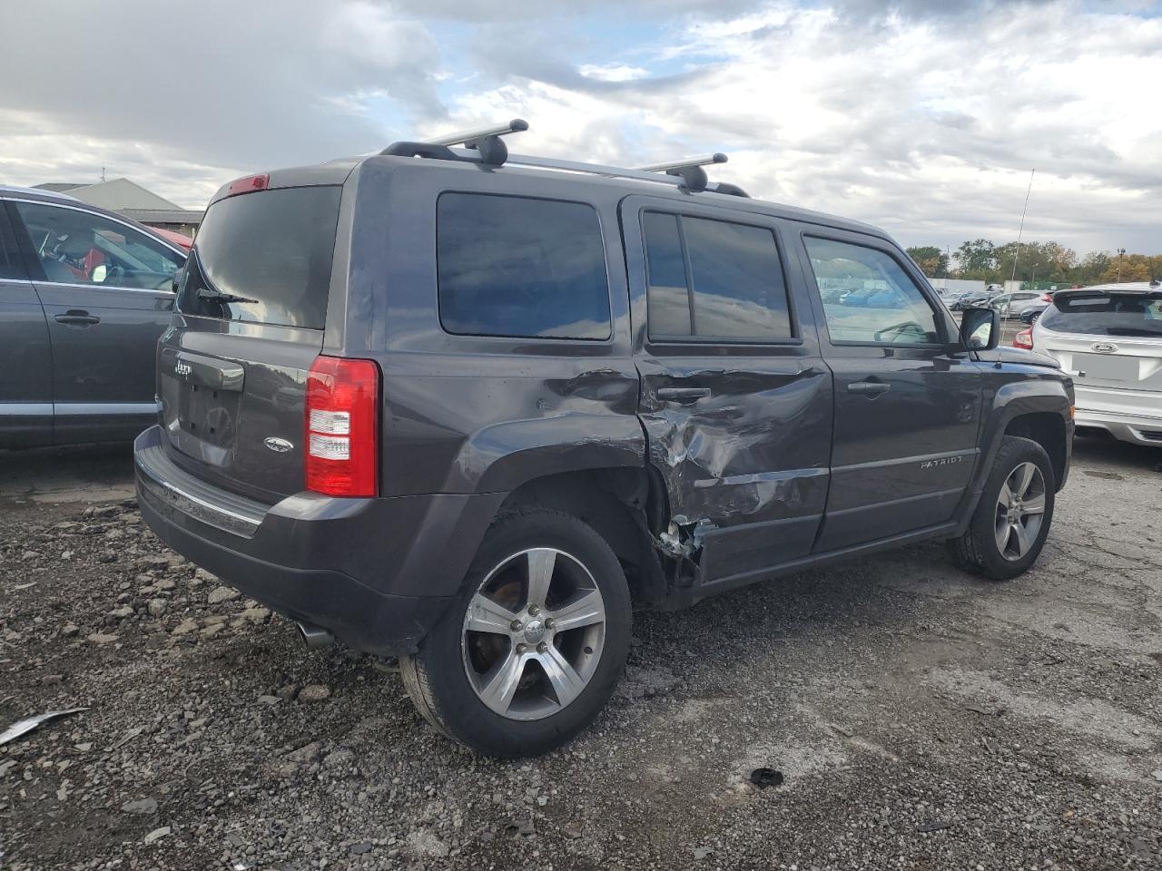 2016 Jeep Patriot - Image 3