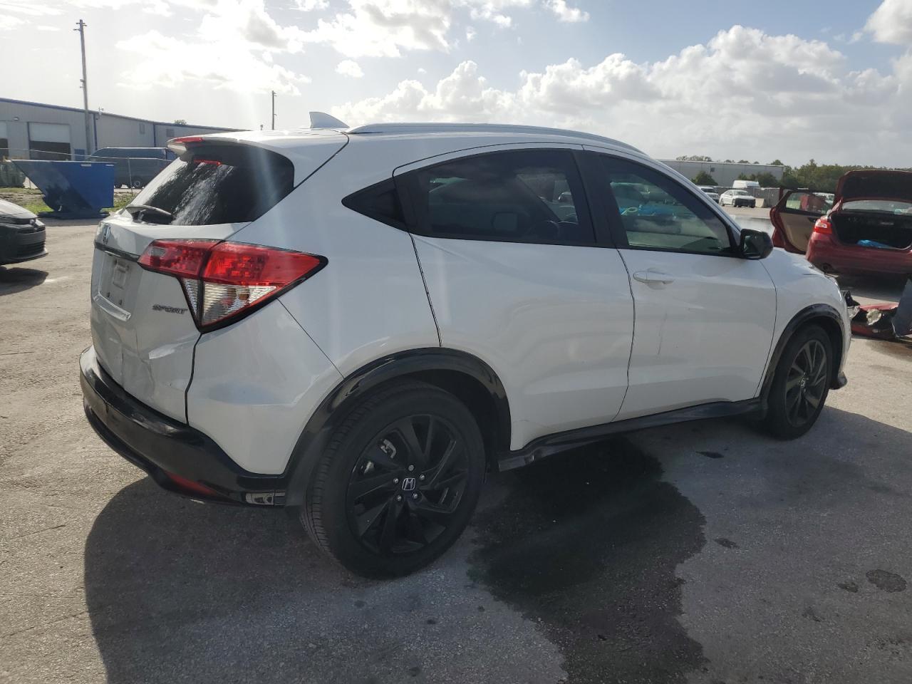 2022 Honda Hr-V Sport - Фото 3