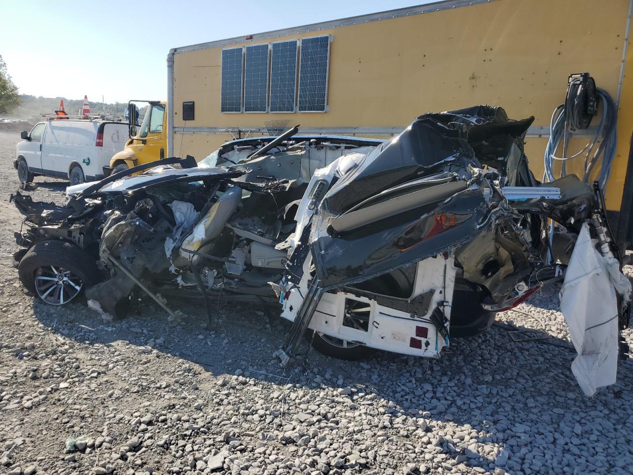 2019 Toyota Highlander Se - Фото 2