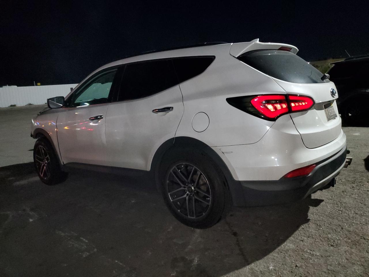 2015 Hyundai Santa Fe Sport - Фото 2