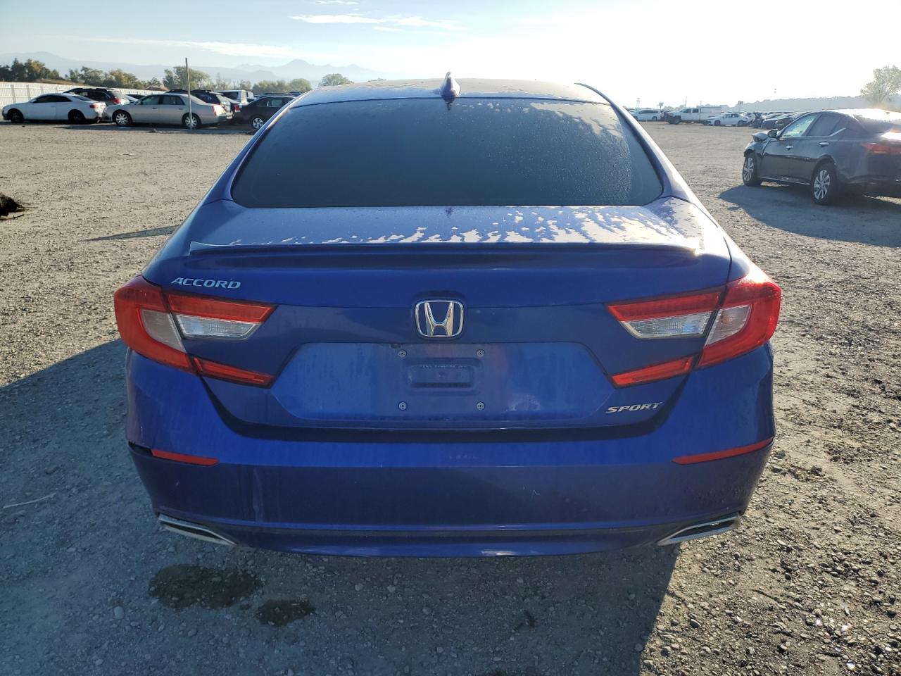 2018 Honda Accord Sport - Image 6