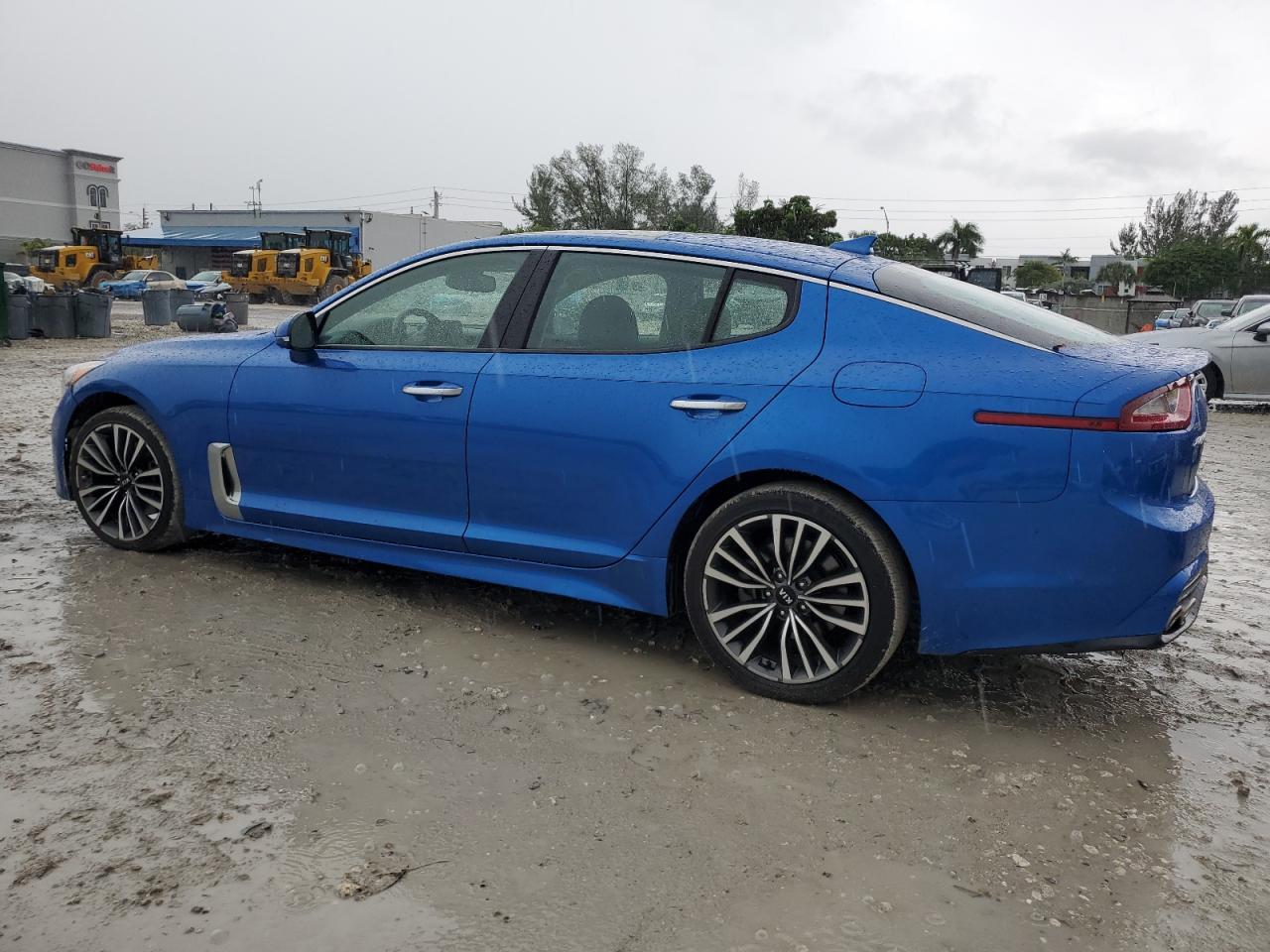 2018 Kia Stinger Premium - Фото 2