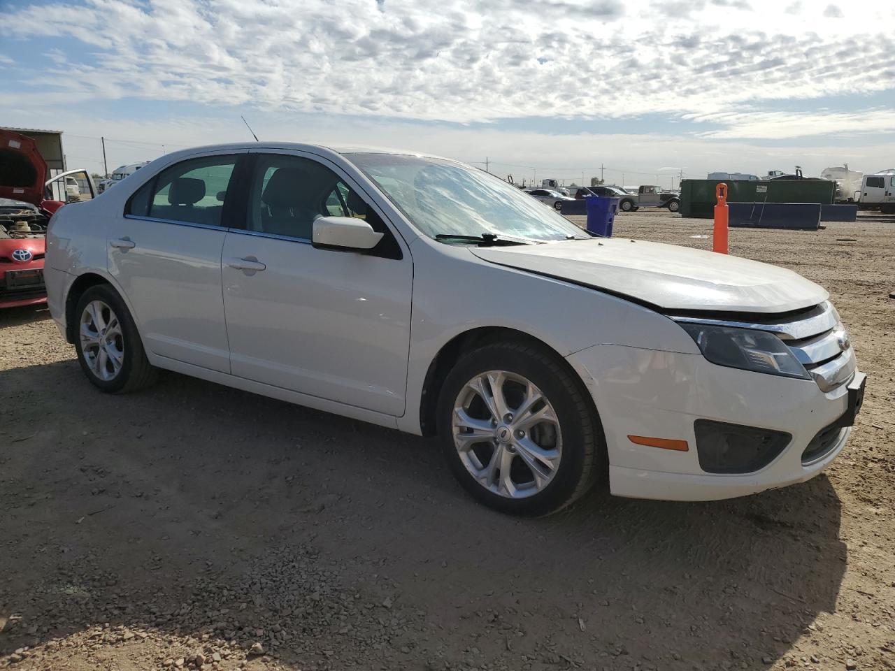 2012 Ford Fusion Se - Image 4