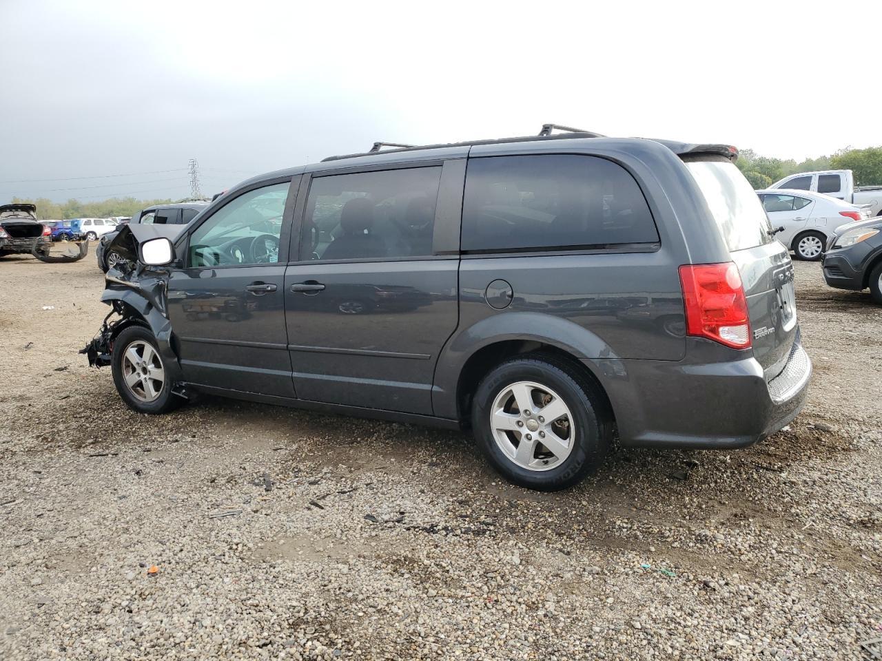 2012 Dodge Grand Caravan Sxt - Image 2