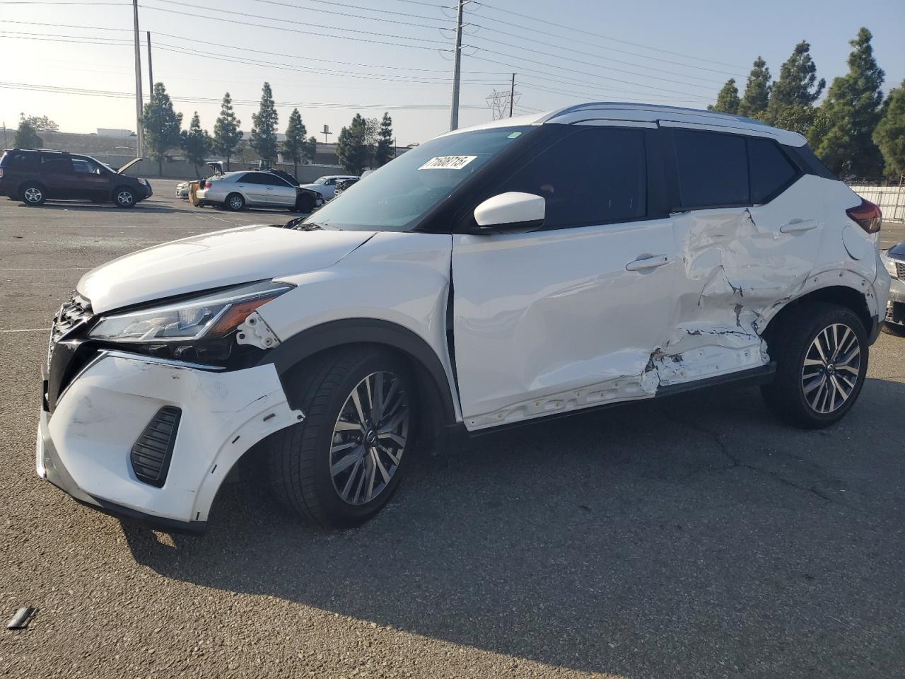 2021 Nissan Kicks Sv