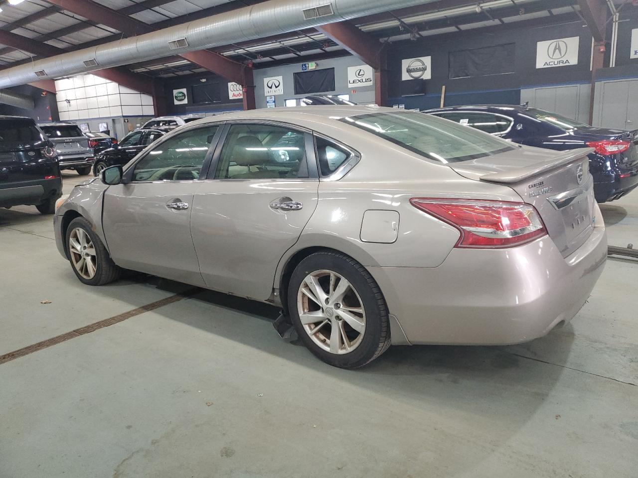 2013 Nissan Altima 2.5 - Фото 2
