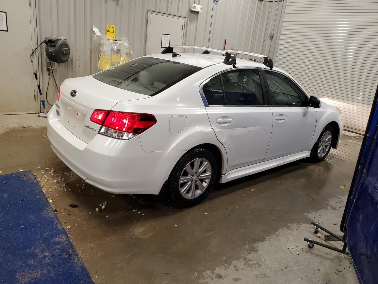 2012 Subaru Legacy 2.5I Premium - Фото 3