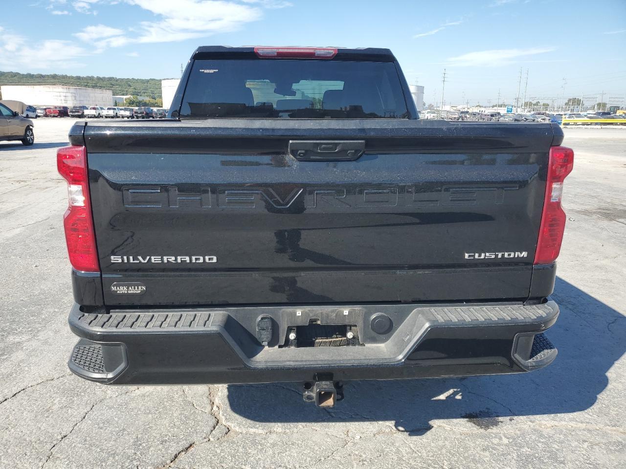 2024 Chevrolet Silverado K1500 Custom - Фото 6
