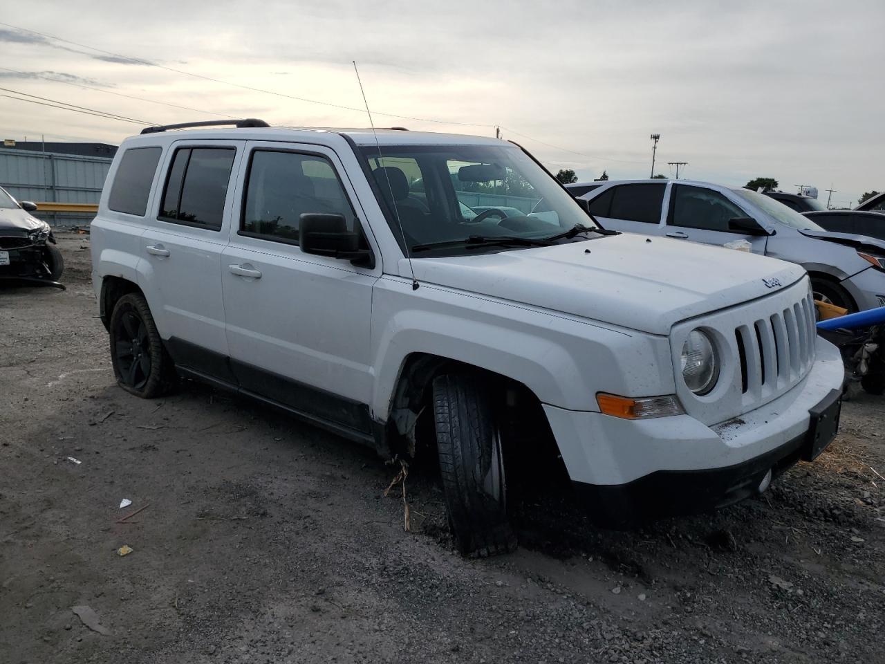 2014 Jeep Patriot Latitude - Фото 4
