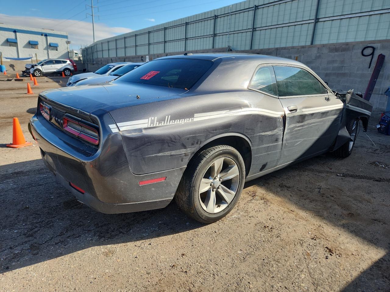 2016 Dodge Challenger Sxt - Фото 3