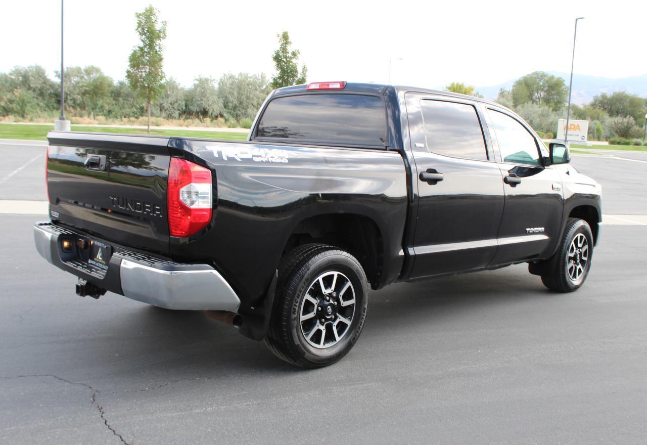 2014 Toyota Tundra Crewmax Sr5 - Image 3