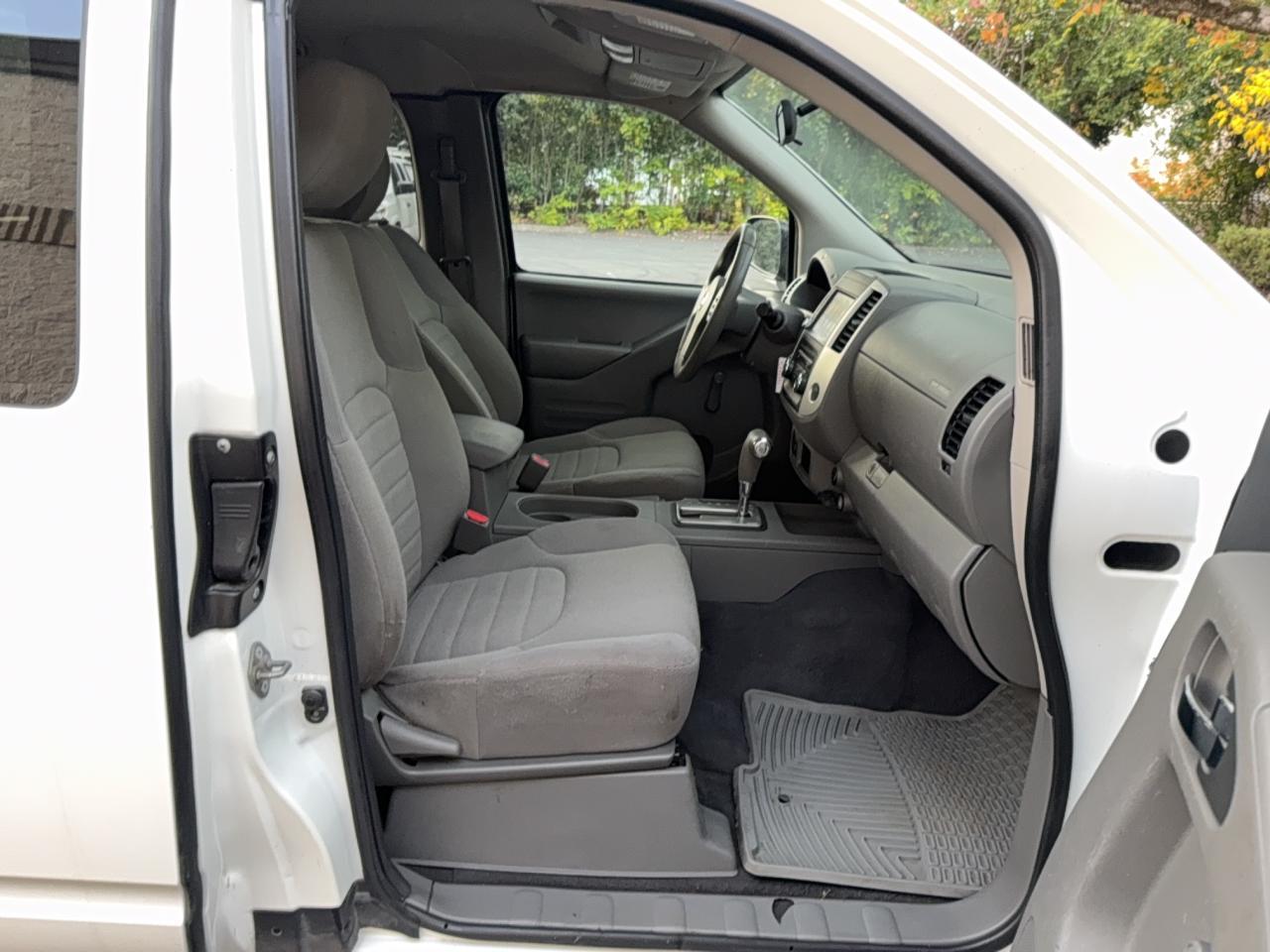 2019 Nissan Frontier S - Image 5