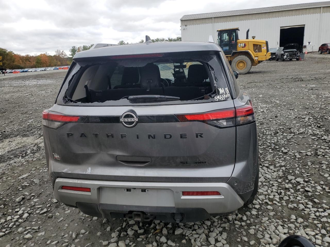 2023 Nissan Pathfinder Sl - Фото 6