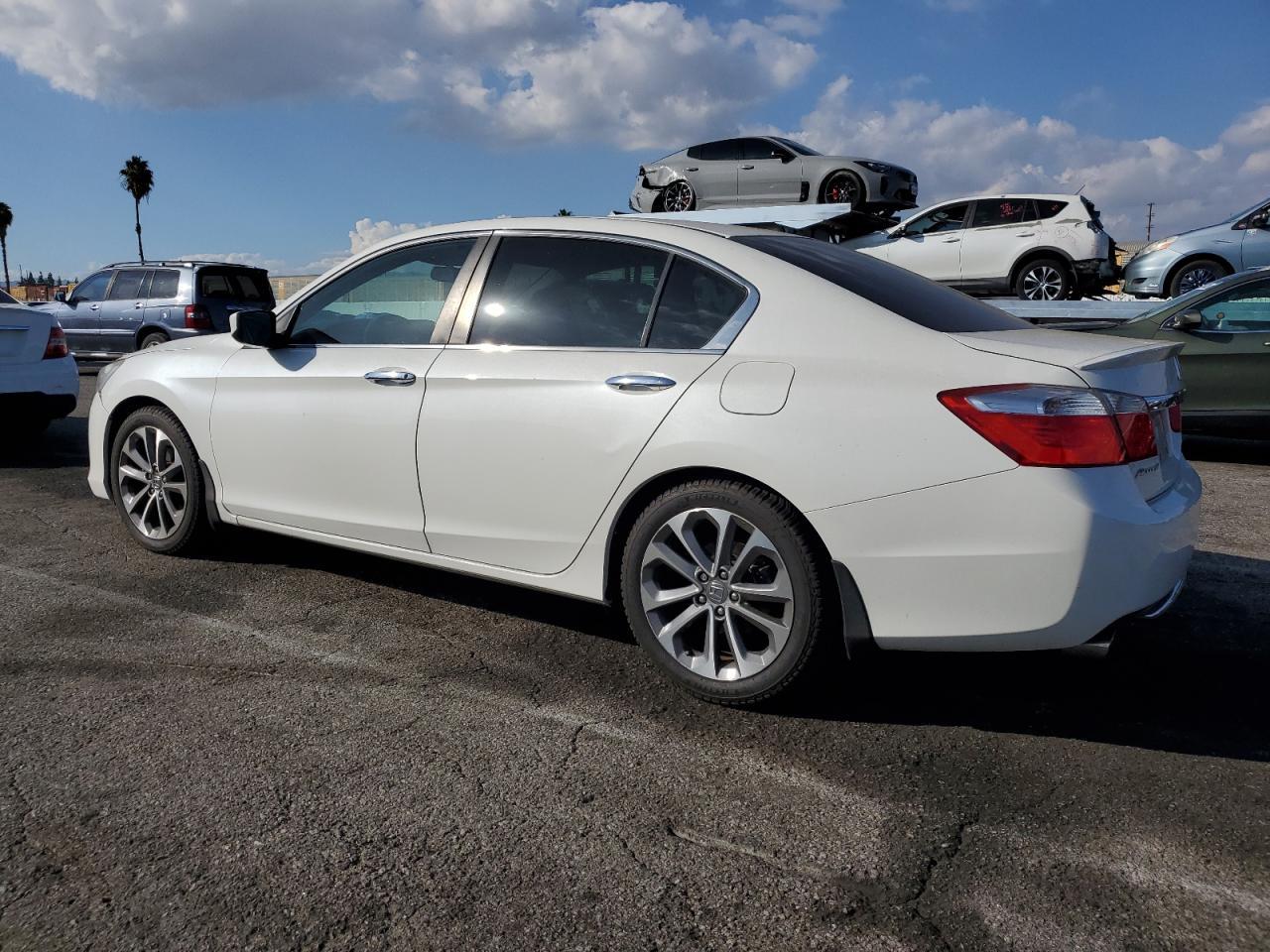 2013 Honda Accord Sport - Image 2