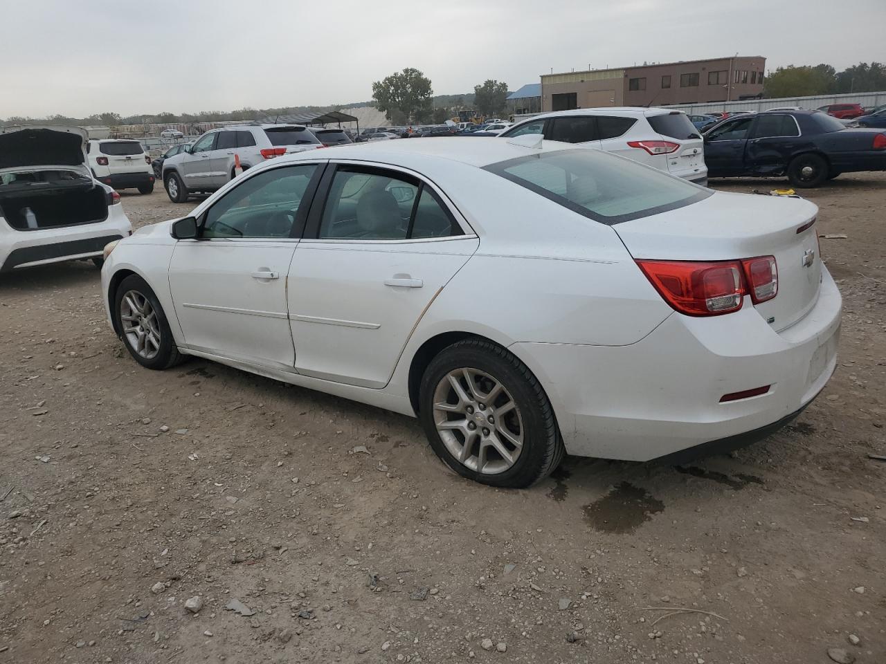 2016 Chevrolet Malibu Limited Lt - Image 2
