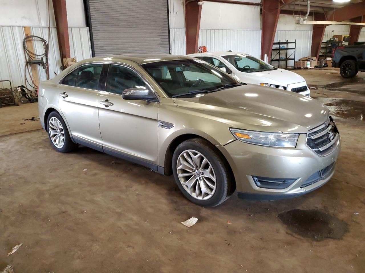 2013 Ford Taurus Limited - Фото 4