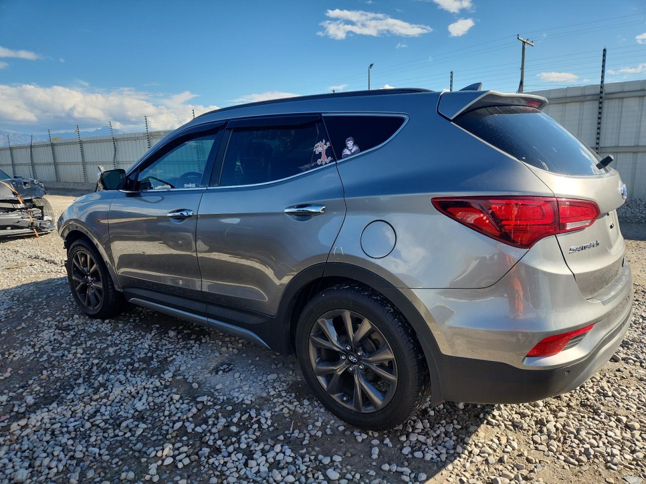 2017 Hyundai Santa Fe Sport - Фото 2