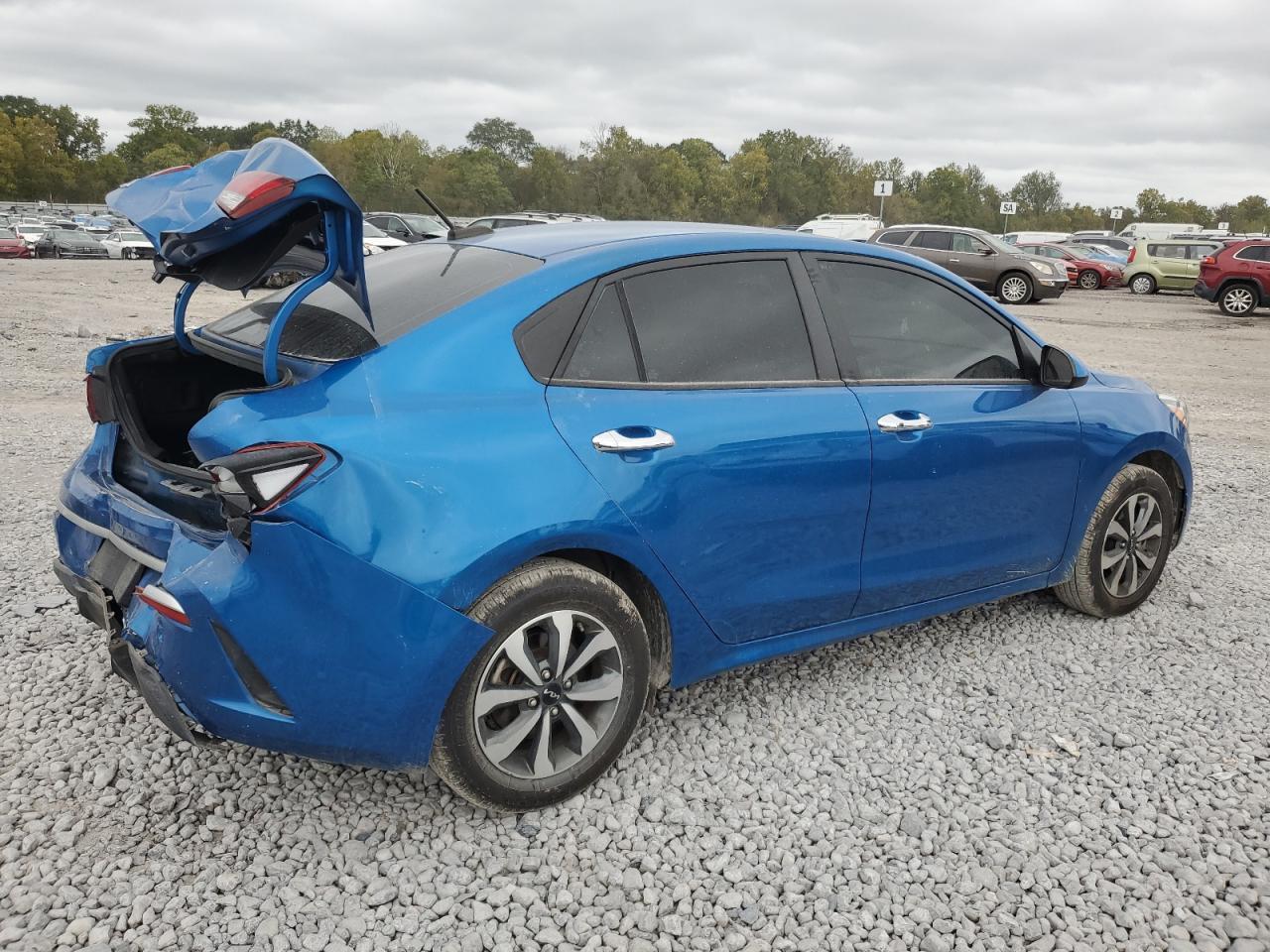 2023 Kia Rio Lx - Image 3