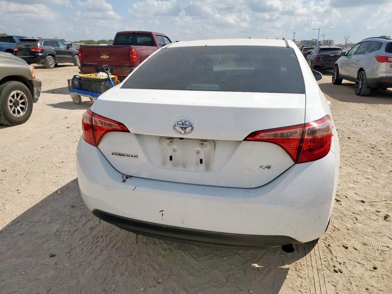 2018 Toyota Corolla L - Фото 6