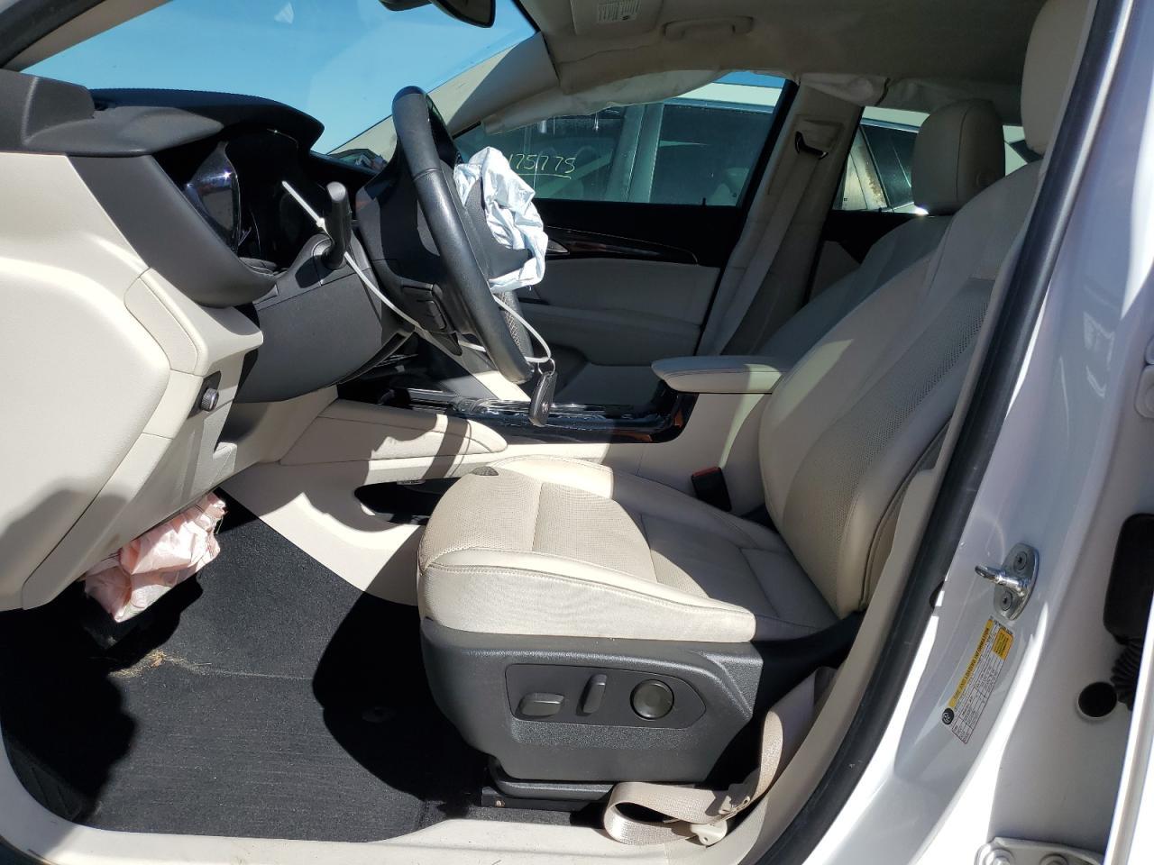 2021 Buick Envision Essence - Фото 7