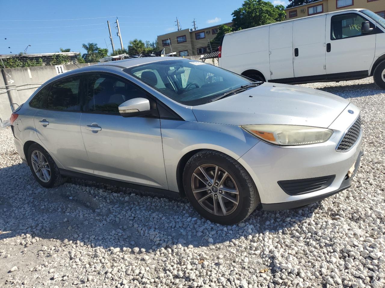 2015 Ford Focus Se - Фото 4
