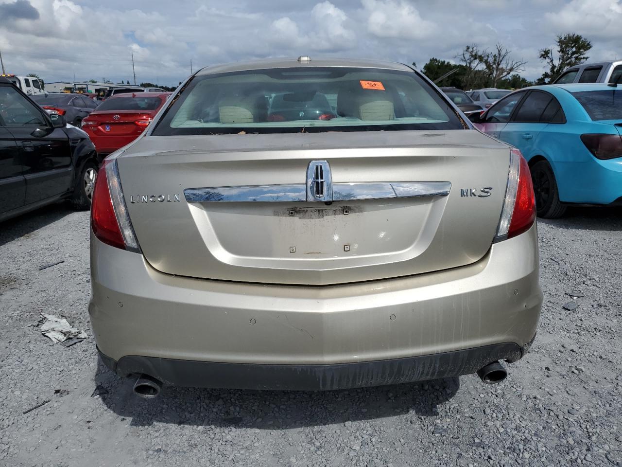 2011 Lincoln Mks - Image 6
