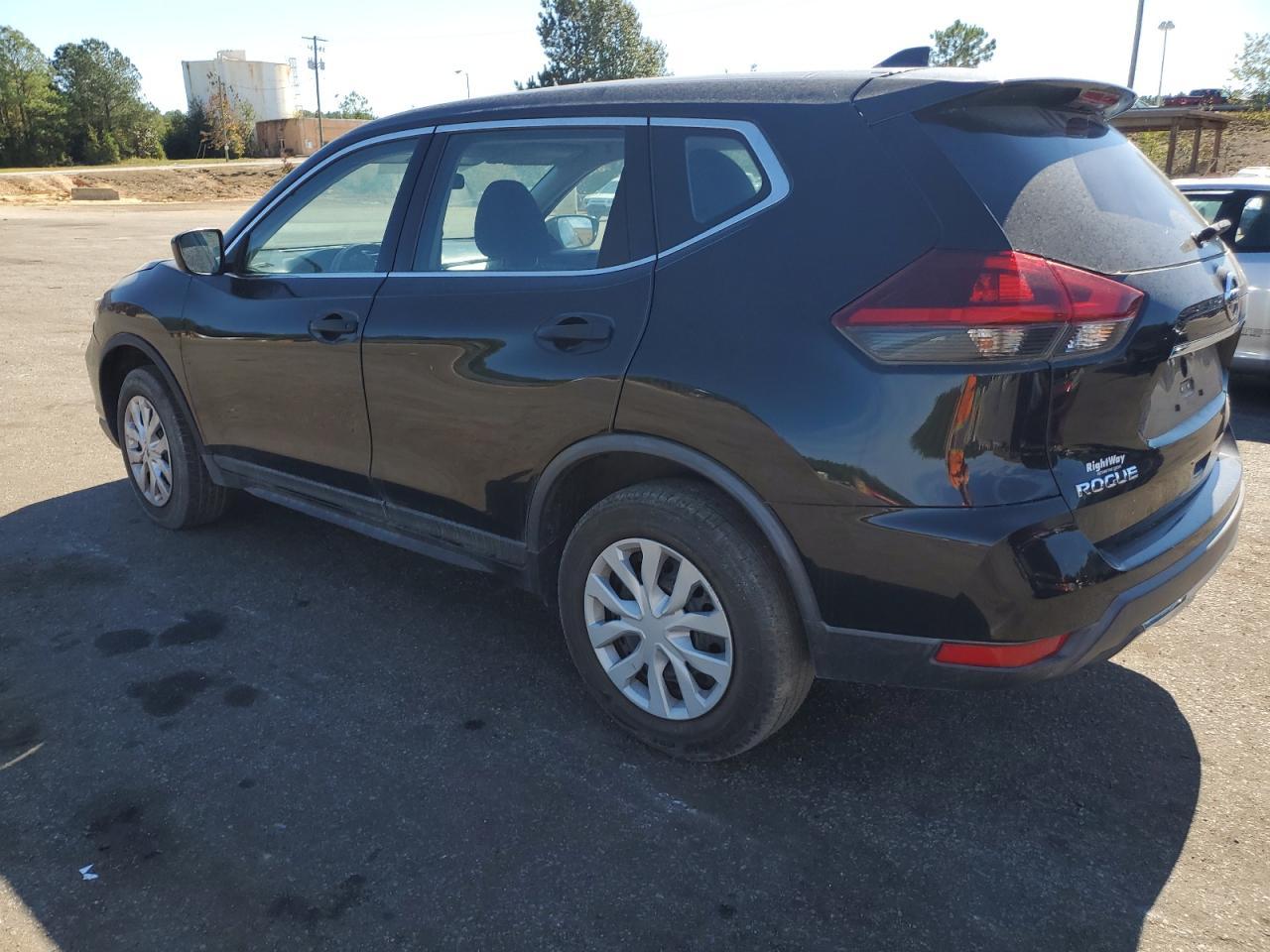 2018 Nissan Rogue S - Image 2