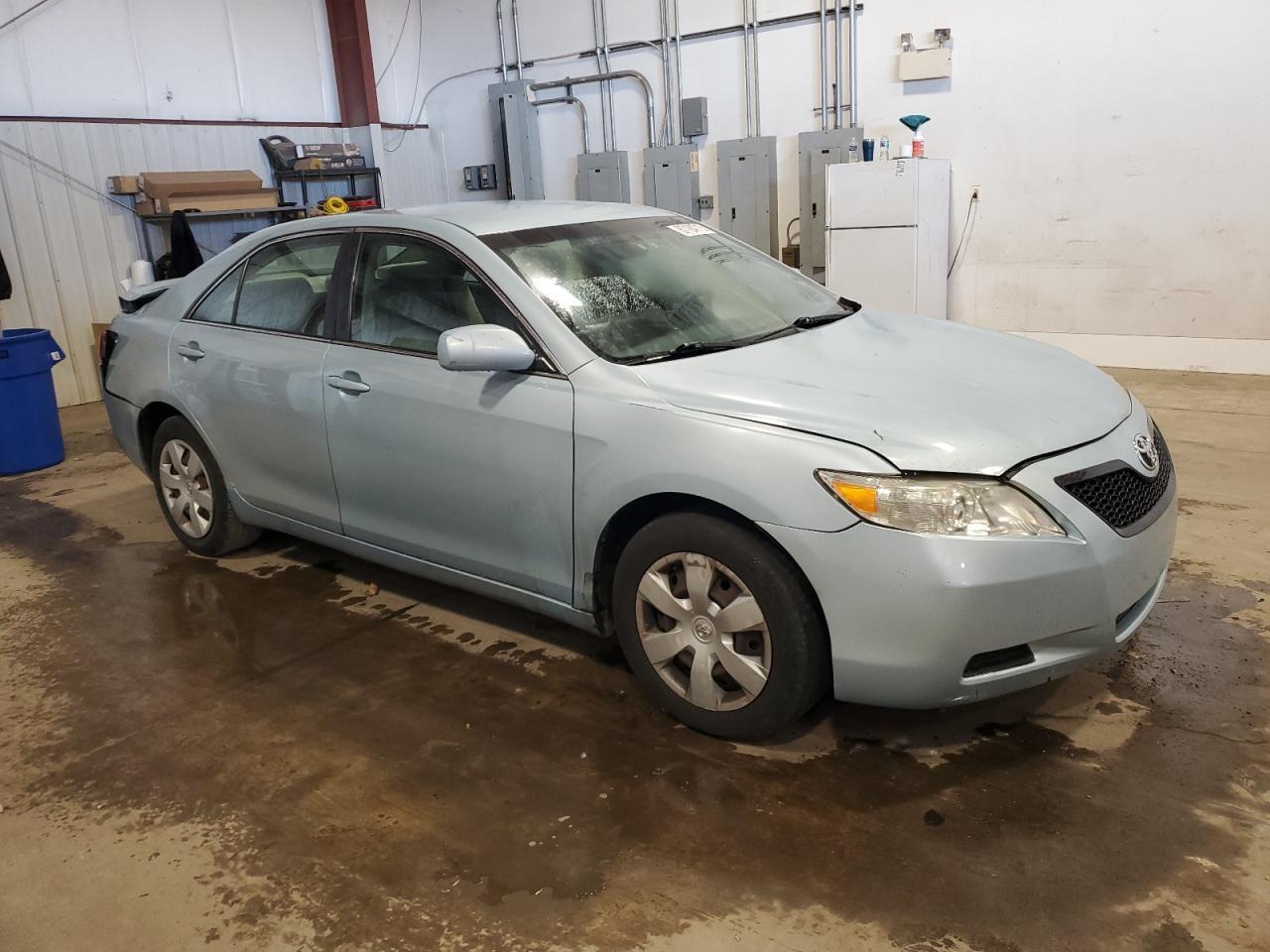 2007 Toyota Camry Le - Image 4