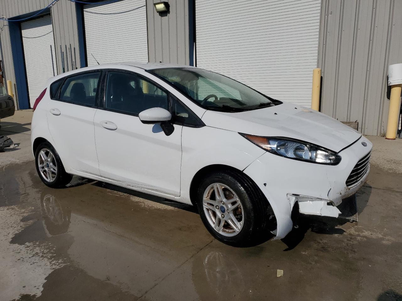 2019 Ford Fiesta Se - Фото 4