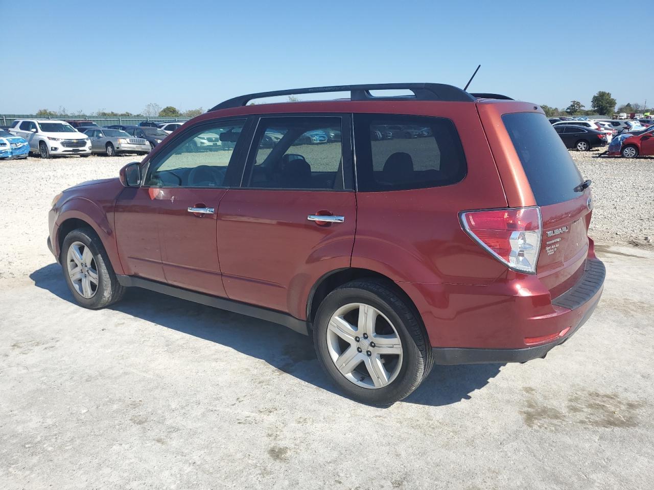 2010 Subaru Forester 2.5X Premium - Фото 2