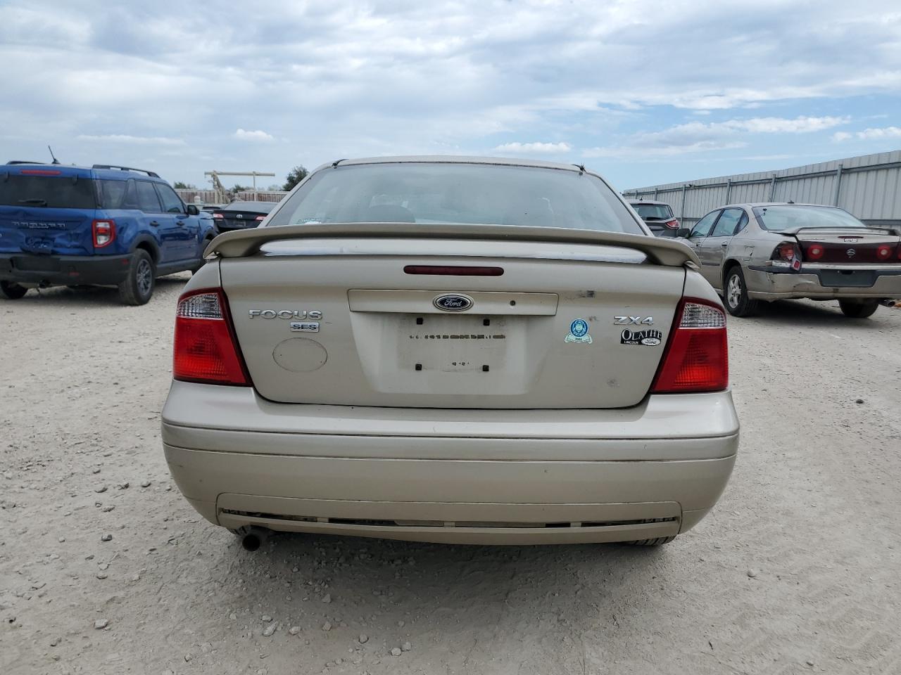 2006 Ford Focus Zx4 - Image 6