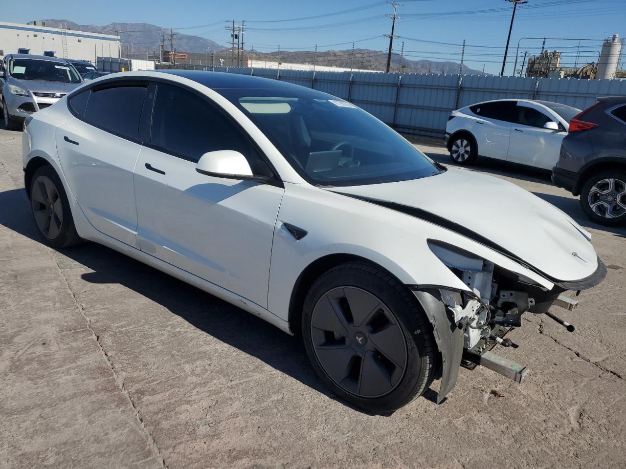2023 Tesla Model 3 - Image 4
