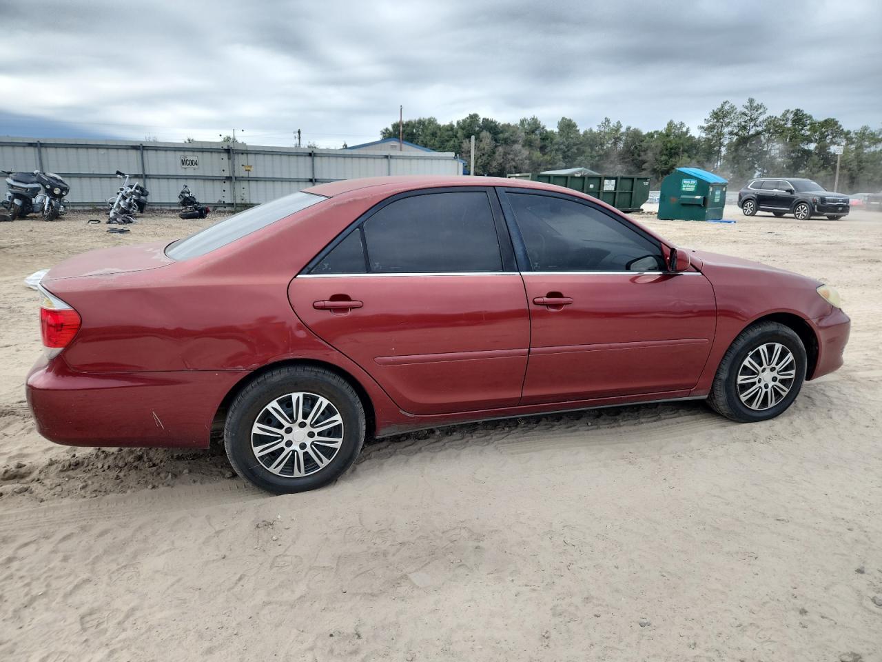 2005 Toyota Camry Le - Фото 3
