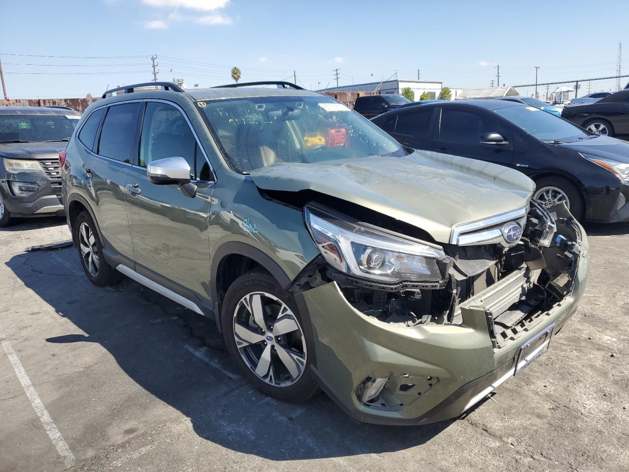 2020 Subaru Forester Touring - Image 4