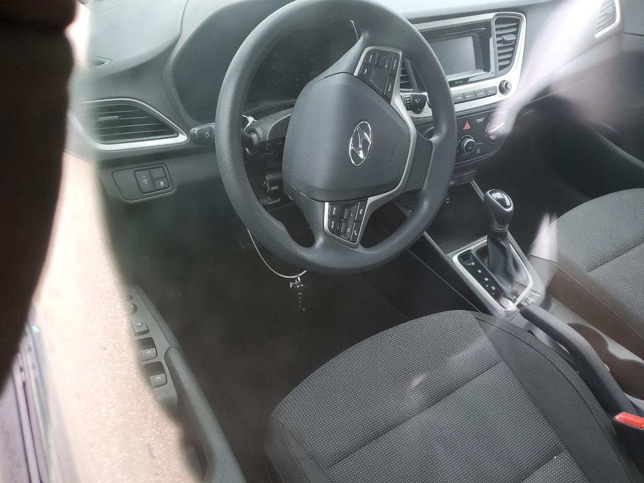 2019 Hyundai Accent Se - Фото 7