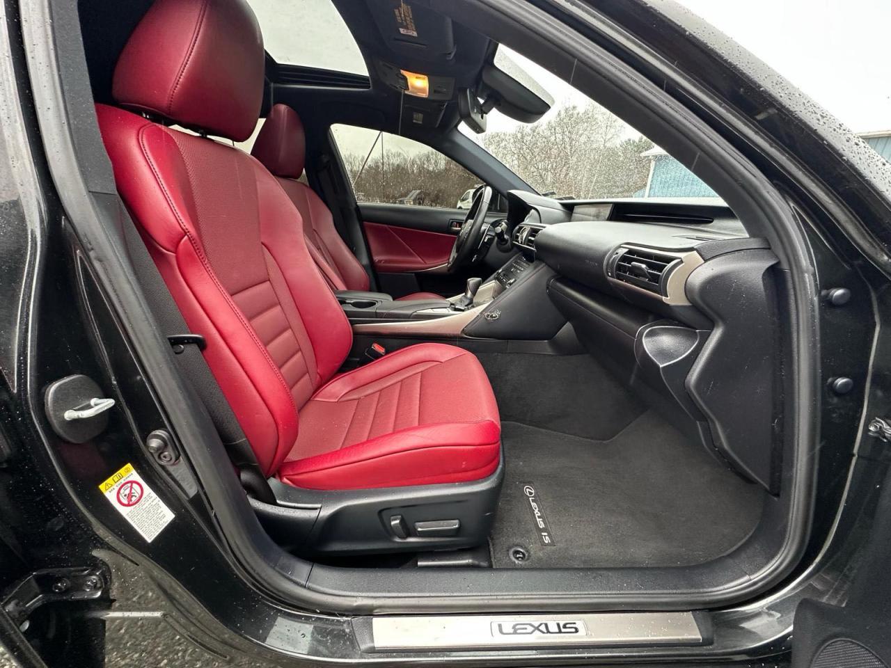 2019 Lexus Is 300 - Фото 5