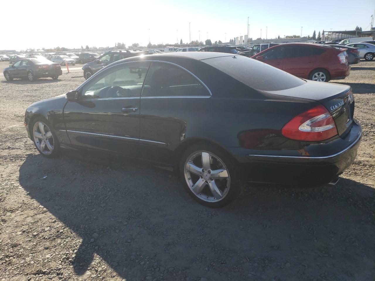 2005 Mercedes-Benz Clk 320C - Фото 2