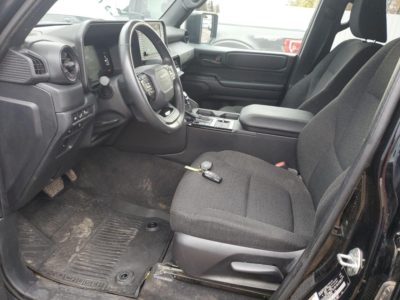2025 Toyota Land Cruiser Base - Фото 7