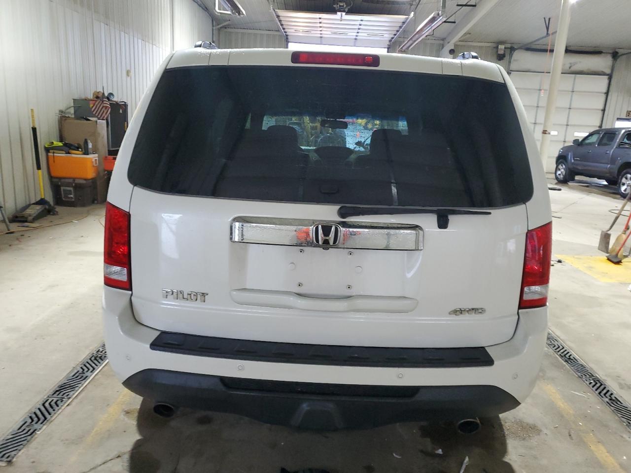 2012 Honda Pilot Touring - Image 6