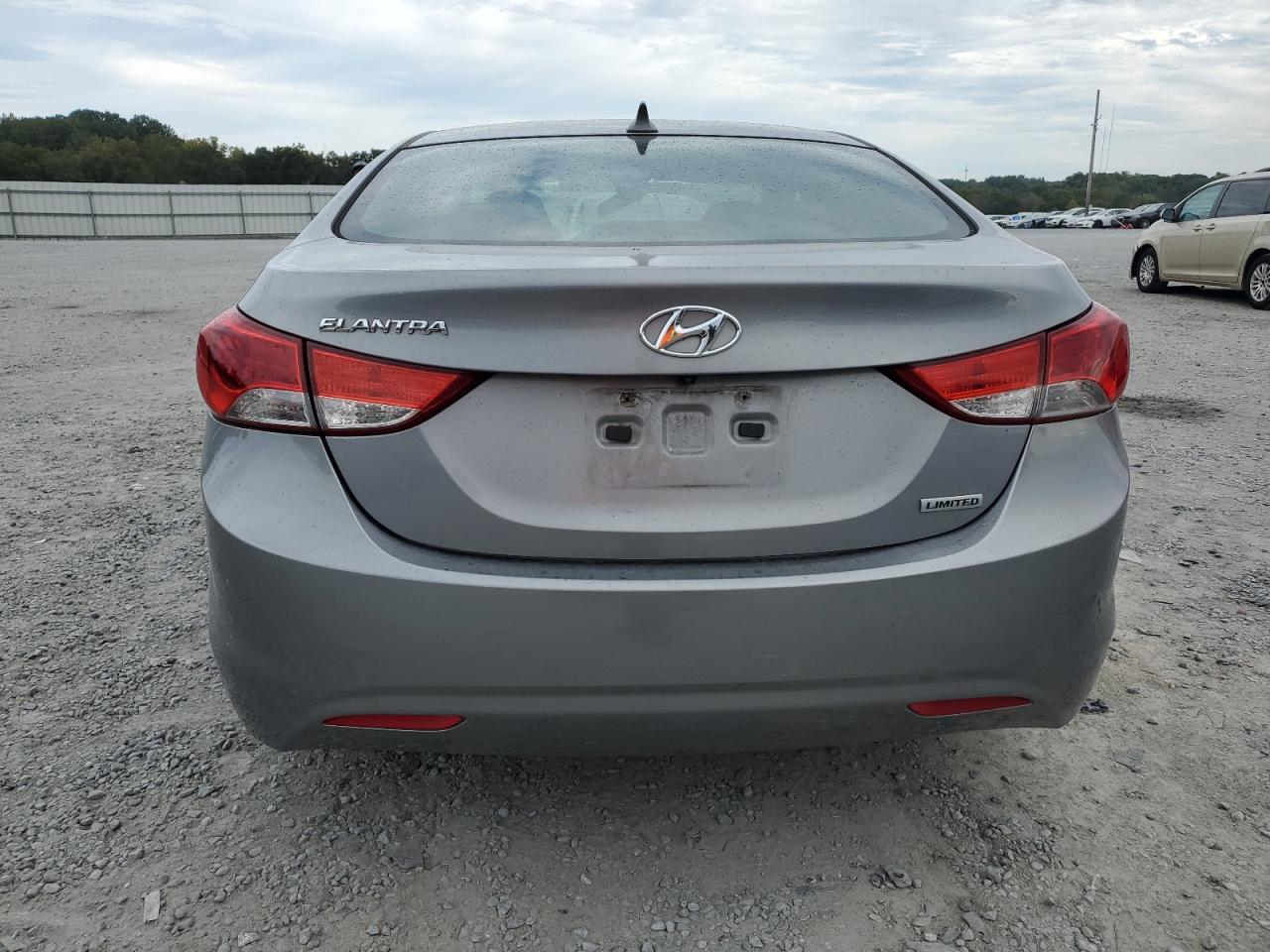 2012 Hyundai Elantra Gls - Фото 6