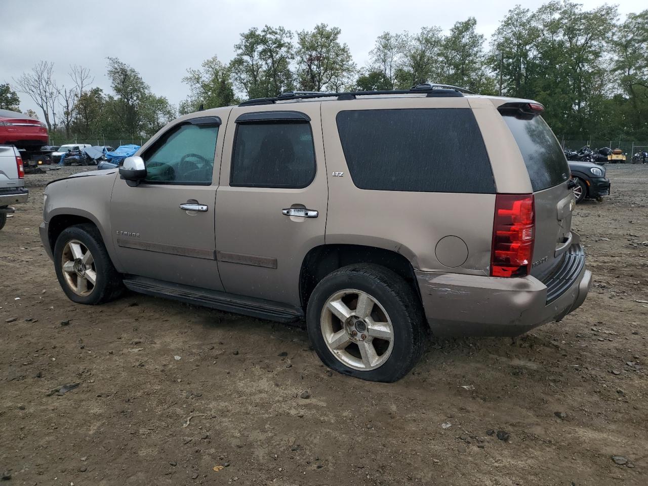 2007 Chevrolet Tahoe K1500 - Фото 2
