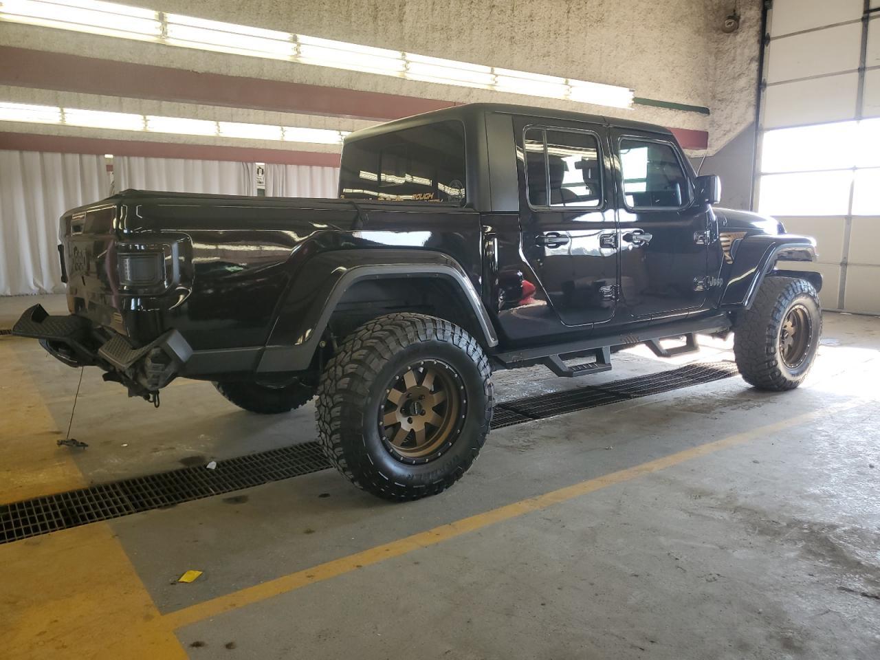 2021 Jeep Gladiator Overland - Фото 3
