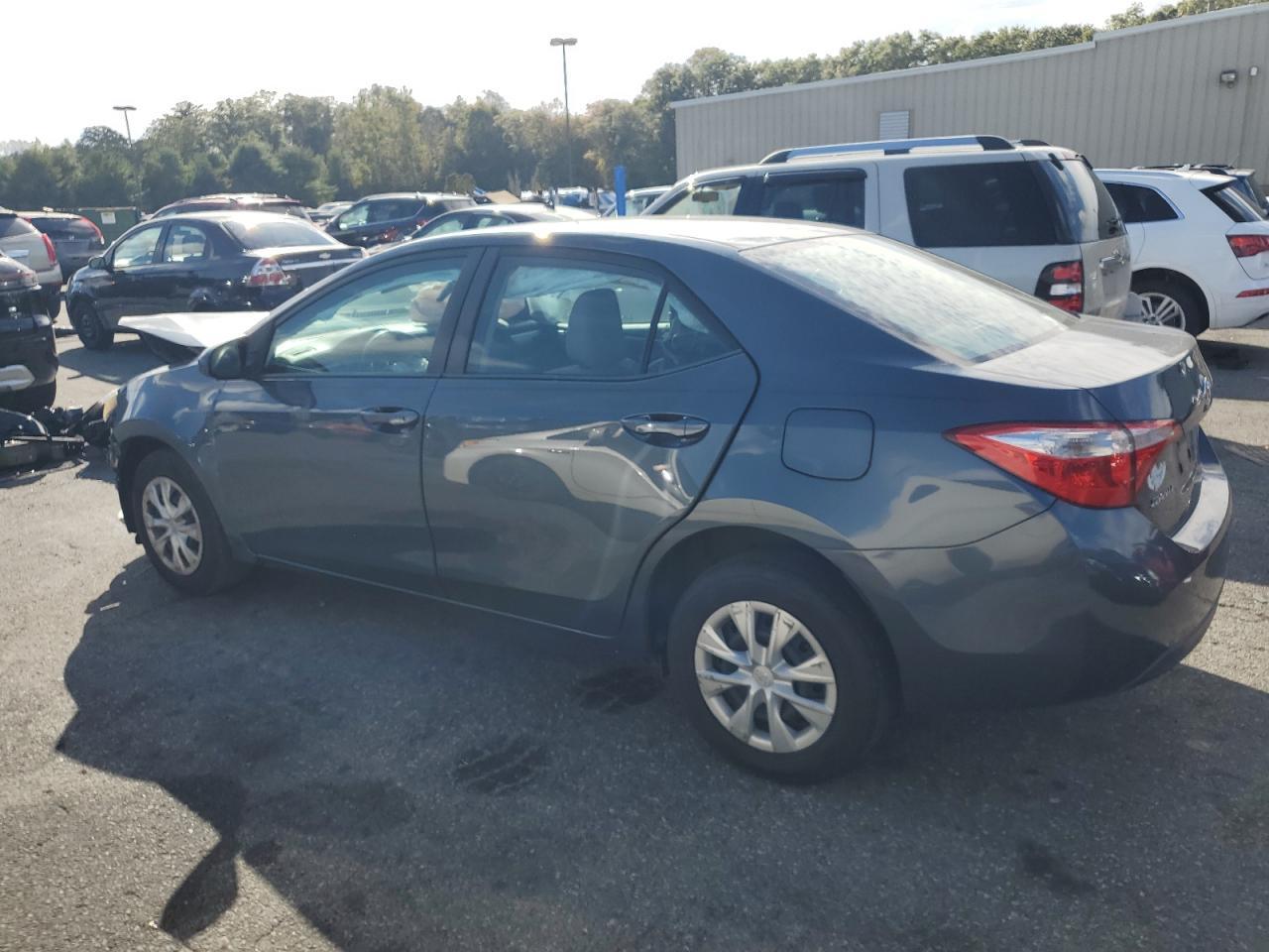 2014 Toyota Corolla L - Фото 2