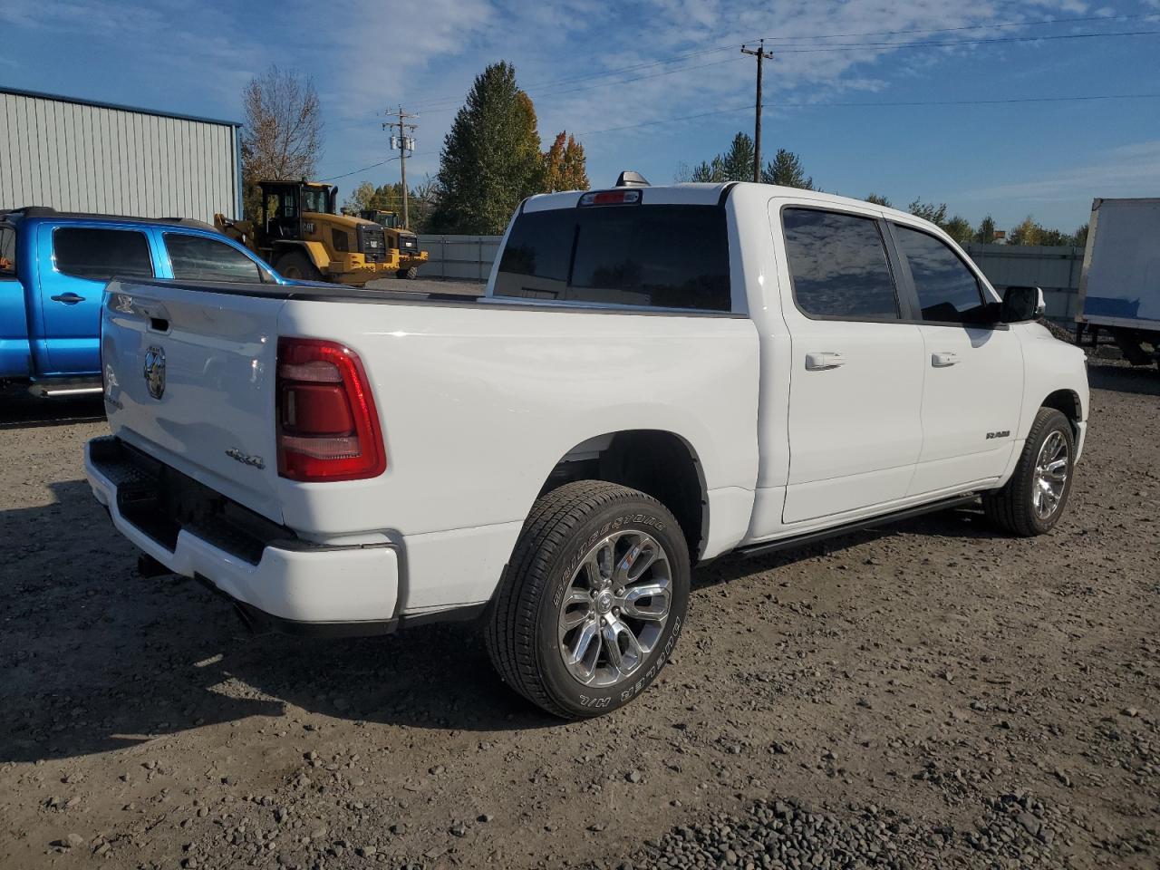 2023 Ram 1500 Laramie - Фото 3