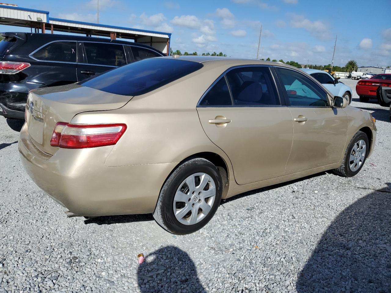 2010 Toyota Camry Base - Image 3