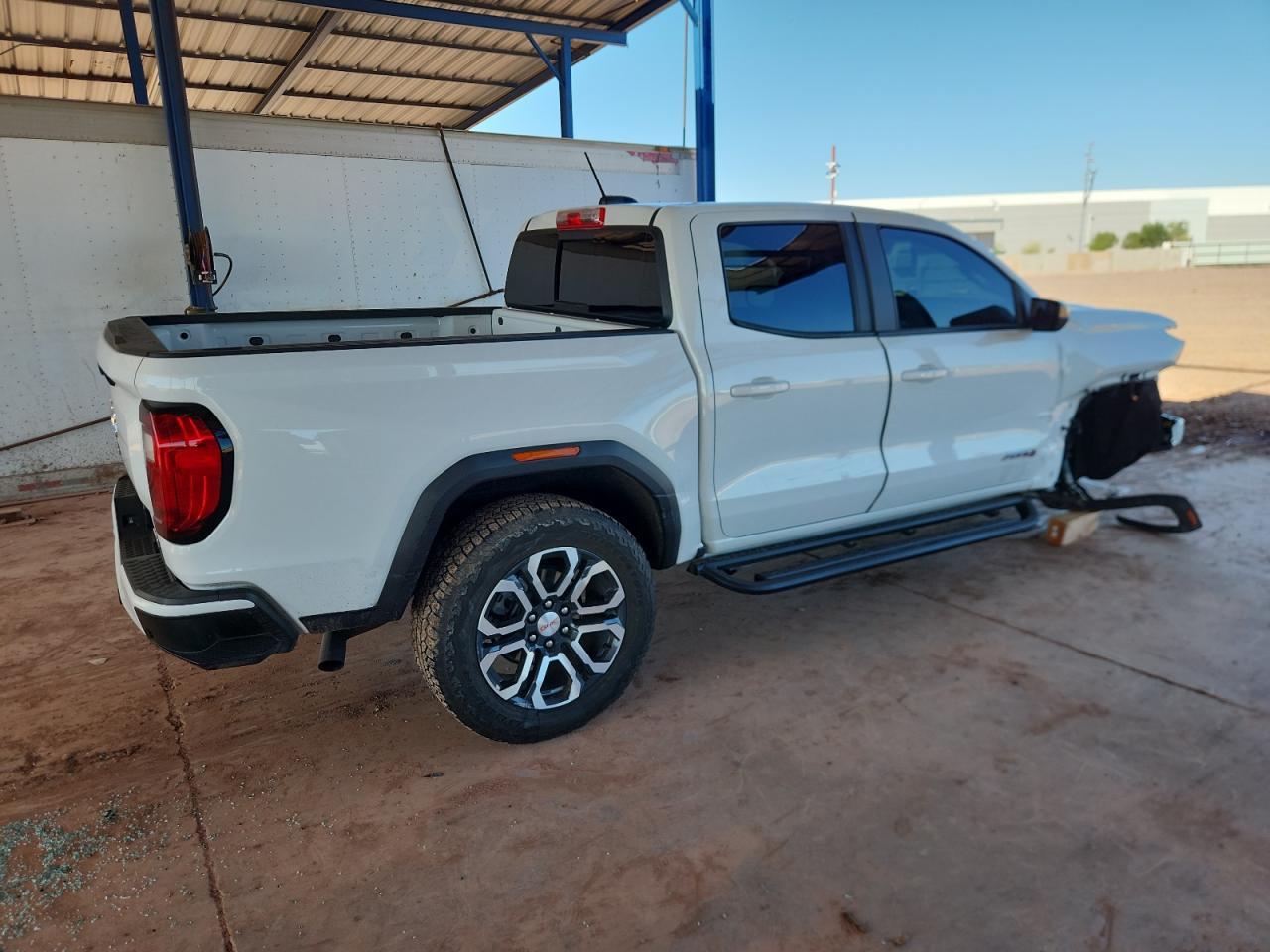 2023 GMC Canyon At4 - Image 3